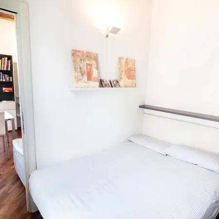 Cosy And Bright Flat In The Heart Of Porta Venezia-2